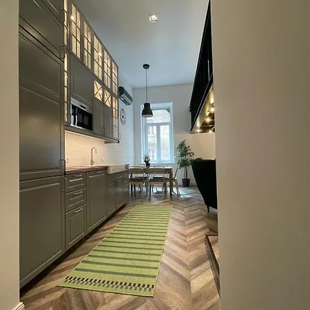 Awesome Loft - King Street * Будапешт