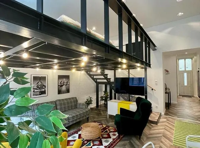 Awesome Loft - King Street Daire Budapeşte