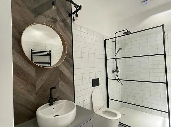 Awesome Loft - King Street Daire