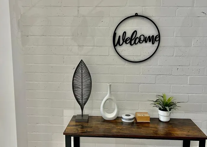 Awesome Loft - King Street
