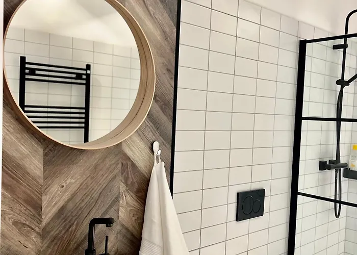 Awesome Loft - King Street דירה
